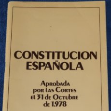 Libros de segunda mano: CONSTITUCIÓN ESPAÑOLA - APROBADA POR LAS CORTES EL 31 DE OCTUBRE DE 1978 (CASTELLANO / CATALÁN)