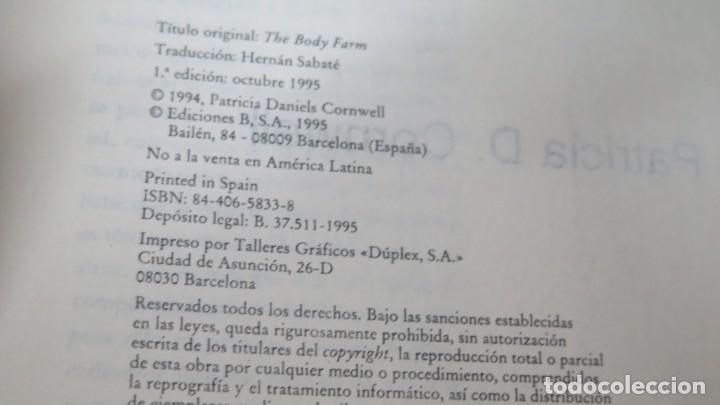 Libros de segunda mano: 1995.- LA GRANJA DE CUERPOS. PATRICIA D. CORNWELL - Foto 3