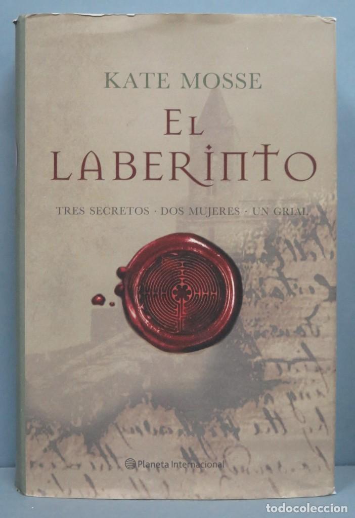 Libros de segunda mano: 2006.- EL LABERINTO. MOSSE - Foto 1