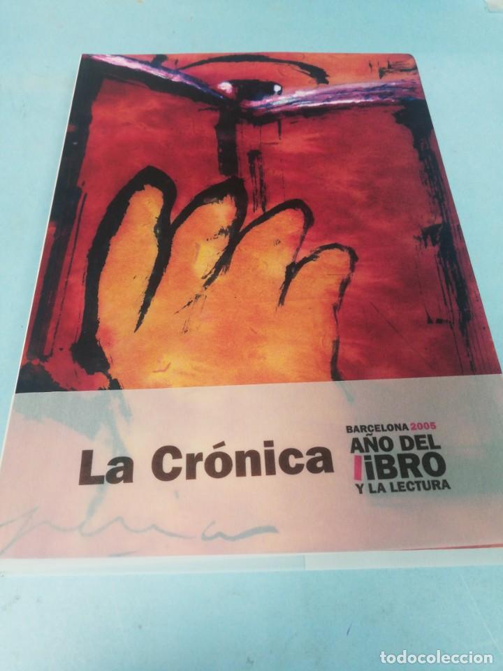 Libros de segunda mano: Barcelona 2005. A&ntilde;o del libro y la lectura. La Cr&oacute;nica. - Foto 1