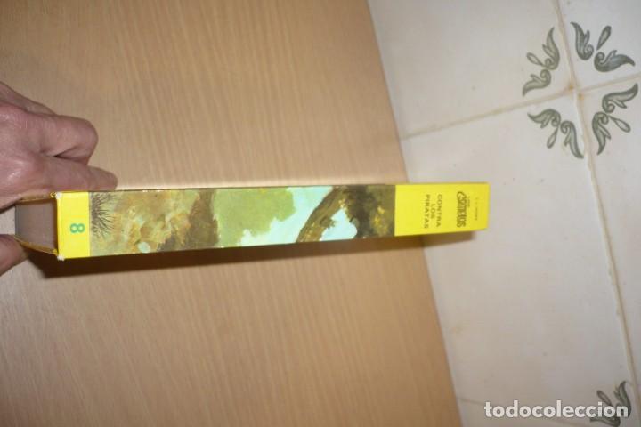 Libros de segunda mano: Los Gemelos Contra los Piratas. Ed. Toray 1985. - Foto 10