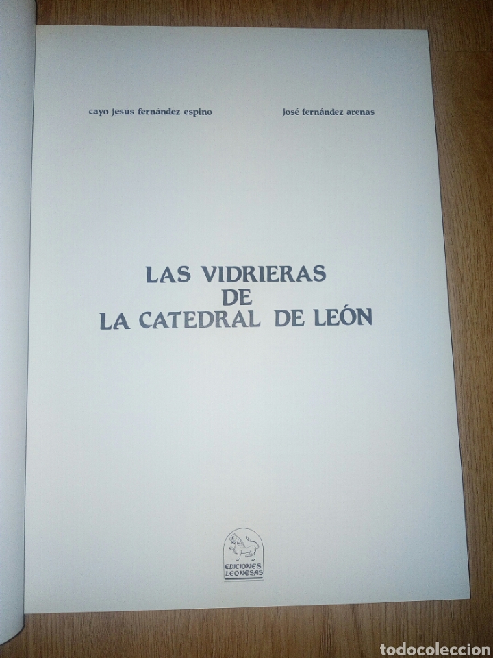 Libros de segunda mano: LAS VIDRIERAS DE LA CATEDRAL DE LEON - Foto 3
