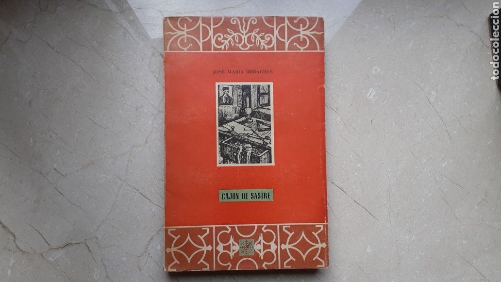 Libros de segunda mano: Caj&oacute;n de sastre. Jos&eacute; Mar&iacute;a Iribarren. - Foto 1