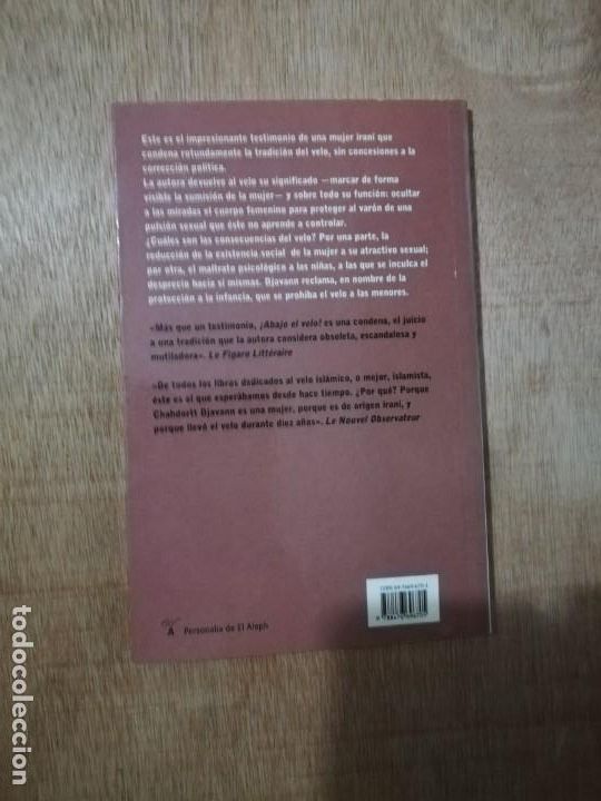 Libros de segunda mano: ABAJO EL VELO. CHAHDORTT DJAVANN - Foto 3
