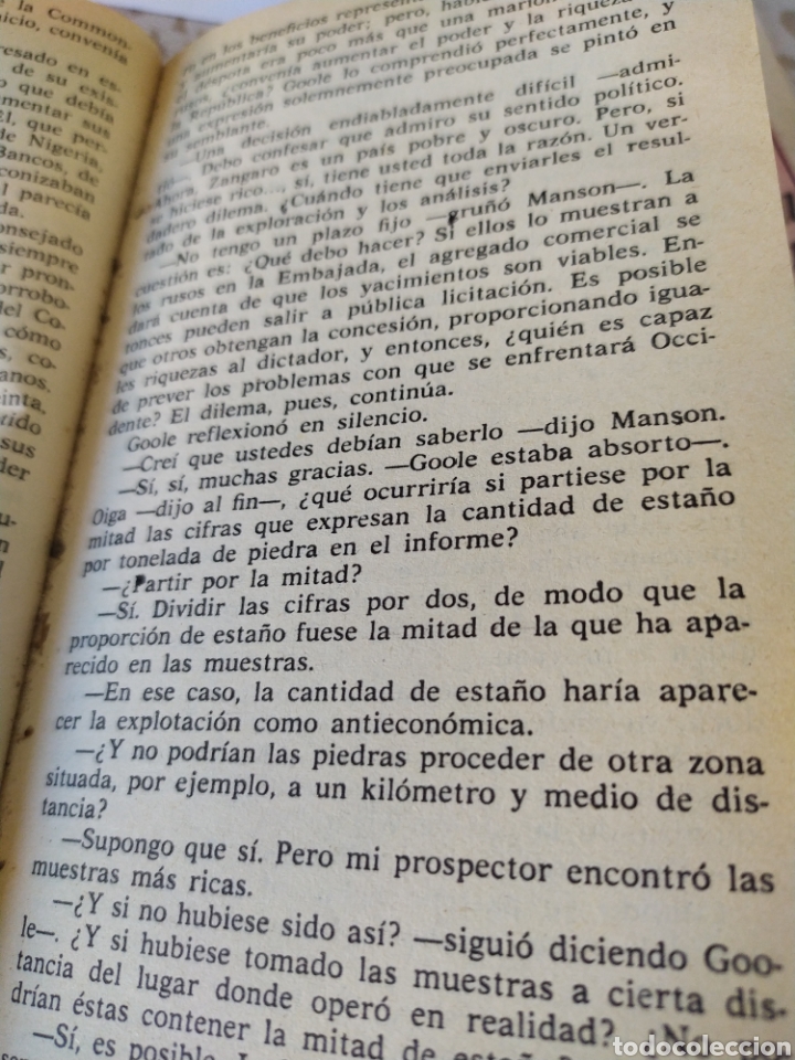Libros de segunda mano: Los perros de la guerra - Foto 4