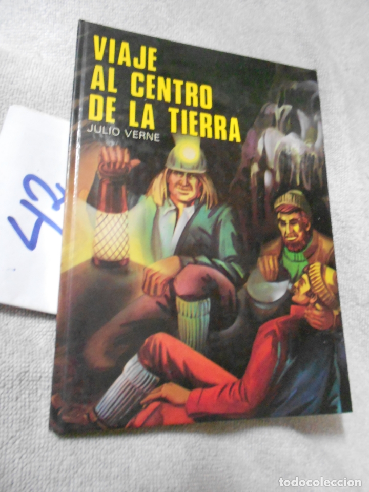 Libros de segunda mano: VIAJE AL CENTRO DE LA TIERRA - Foto 1