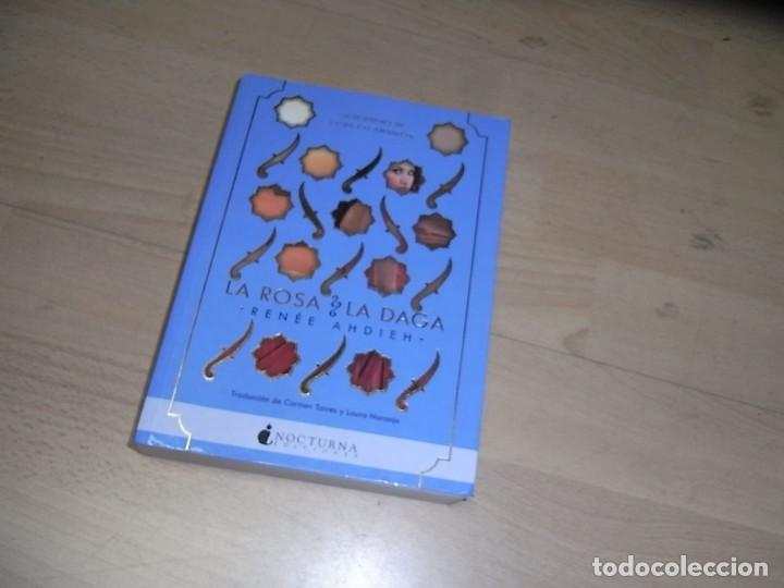 Libros de segunda mano: Rene Ahdieh, La rosa, La Daga, Nocturna - Foto 1