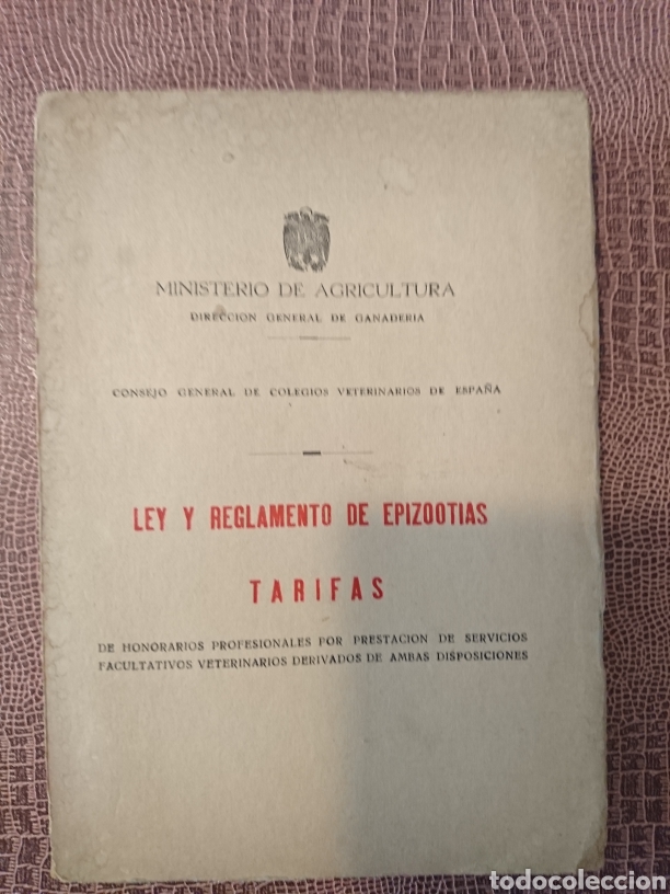 Libros de segunda mano: Ley y reglamento de epizootias, tarifas - Foto 1
