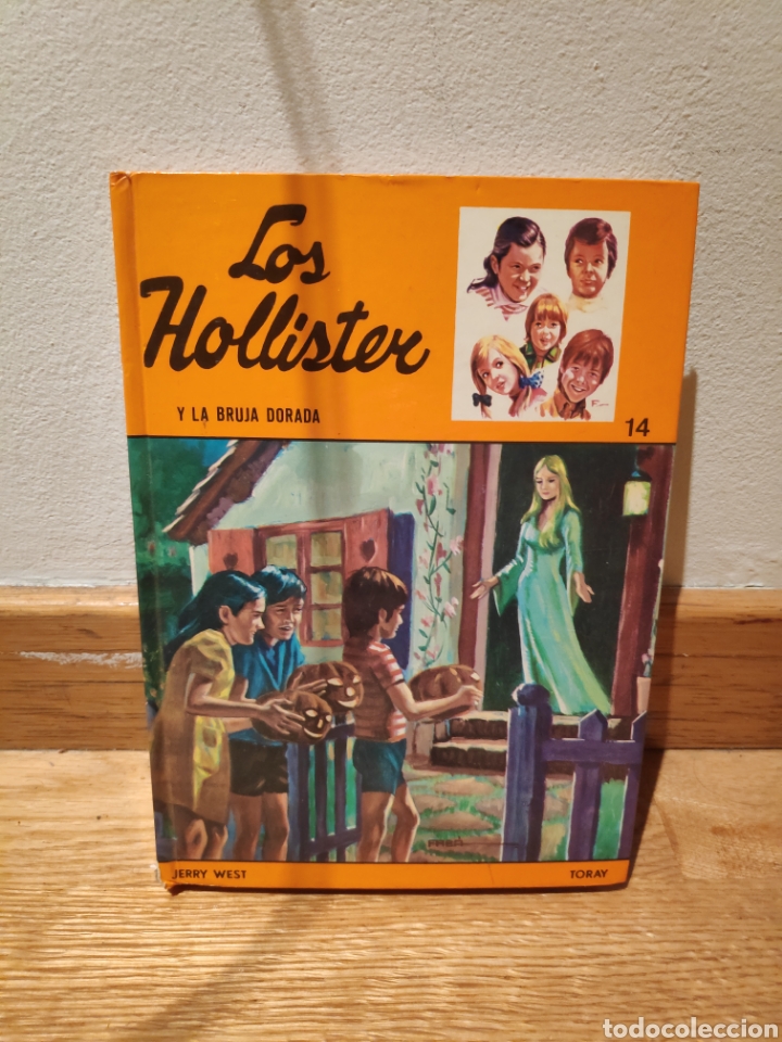 Libros de segunda mano: Los Hollister y la bruja dorada Jerry west - Foto 1