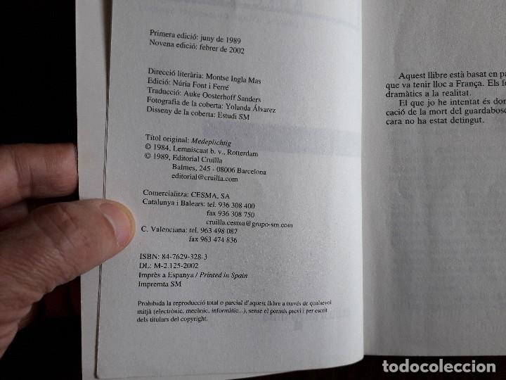 Libros de segunda mano: libro usado, C&oacute;mplice, Anke De Vries. Gran Angular. - Foto 2