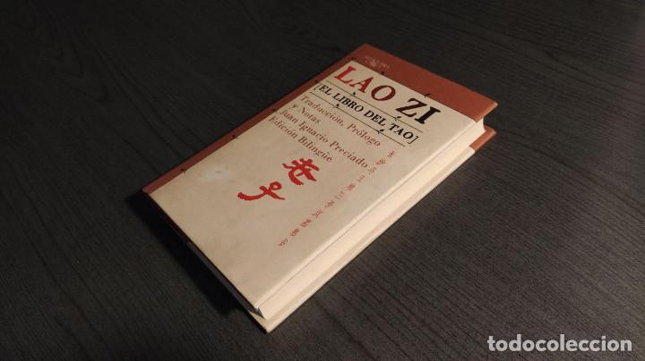 Libros de segunda mano: LAO ZI. (EL LIBRO DEL TAO). EDICION BILING&Uuml;E. ALFAGUARA 1990. - Foto 2