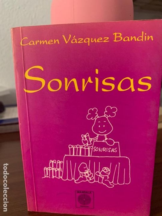 Libros de segunda mano: Sonrisas, Carmen V&aacute;squez Bandin, Mandala - Foto 1