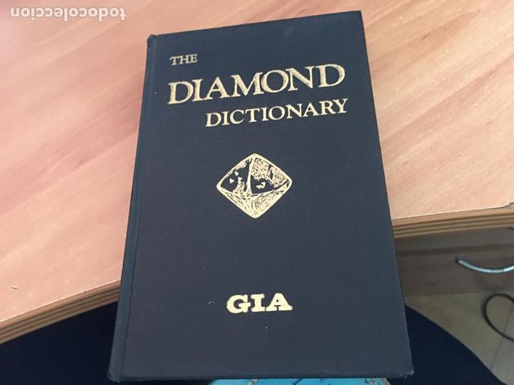 Libros de segunda mano: THE DIAMOND DICTIONARY GIA. FIST EDITION (LBB7) - Foto 1