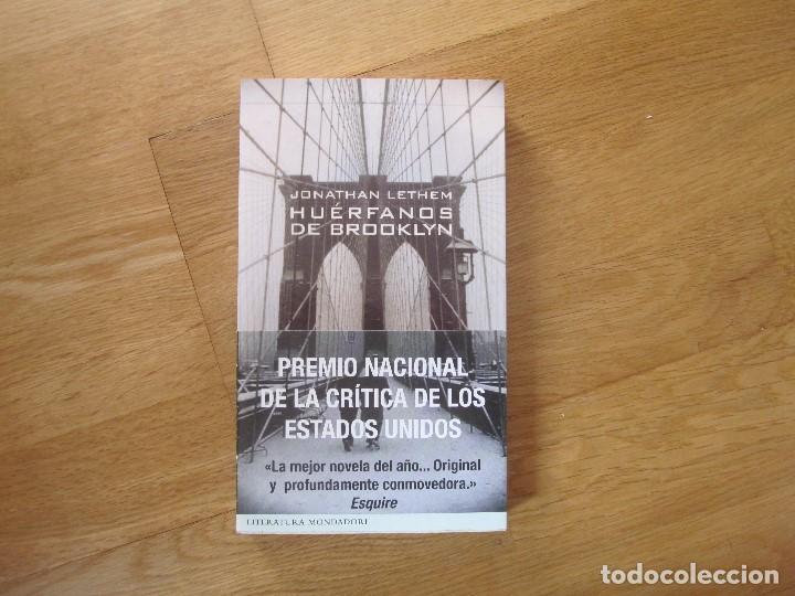 Libros de segunda mano: huerfanos de Brooklyn, de Jonathan Lethem - Foto 1