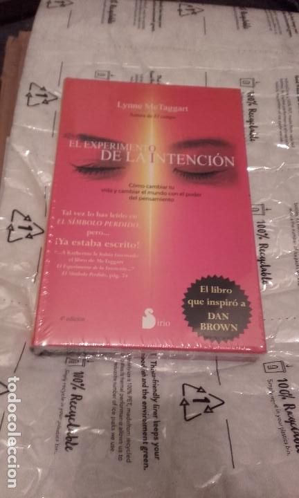 Libros de segunda mano: El experimento de la intenci&oacute;n. Lynne Mctaggart - Foto 1