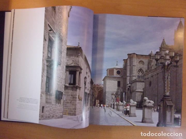 Libros de segunda mano: &Aacute;VILA VIVA / VV.AA. / 2005.LUNWERG - Foto 4
