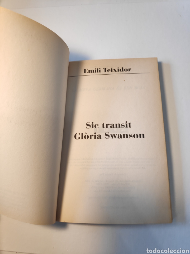 Libros de segunda mano: Sic transit Gl&ograve;ria Swanson. Emili Teixidor. - Foto 2