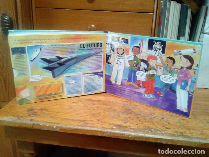 Libros de segunda mano: Descubre el espacio (Ventanas m&aacute;gicas) en espa&ntilde;ol, tapa dura. 2007 - Foto 4