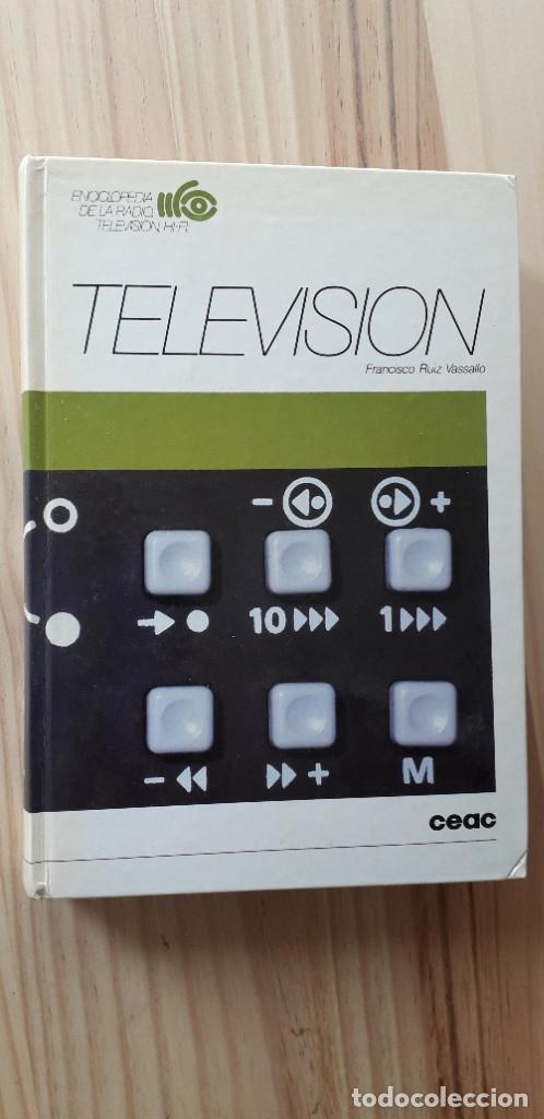 Libros de segunda mano: TELEVISION EN COLOR - RUIZ VASALLO - Foto 1