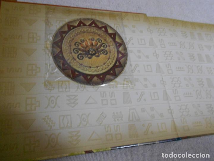 Libros de segunda mano: RESUELVE EL MISTERIO DE LA MAZORCA DE ORO - ORO INCA - CON RUEDA DE CODIGOS - Foto 2