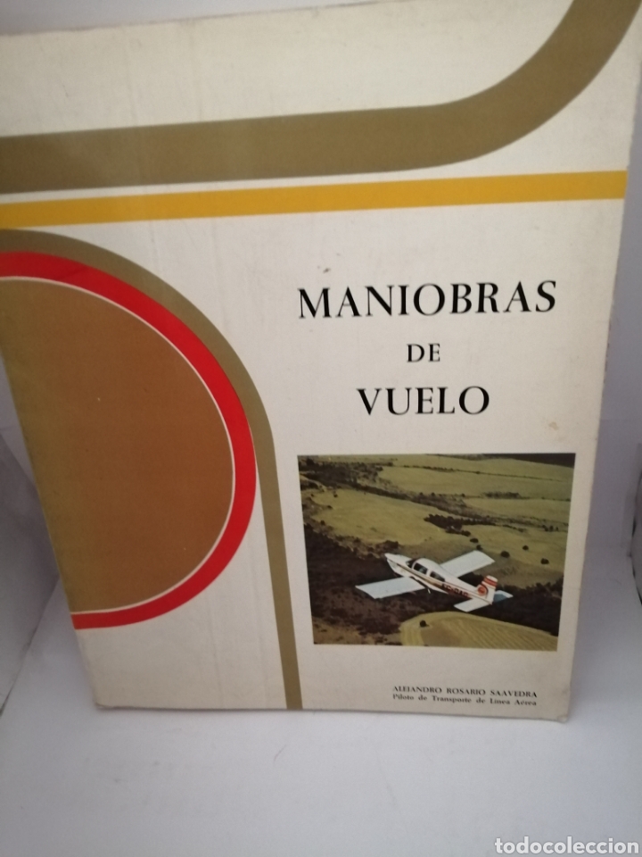Libros de segunda mano: Maniobras De Vuelo DE Alejandro Rosario Saavedra - Foto 1