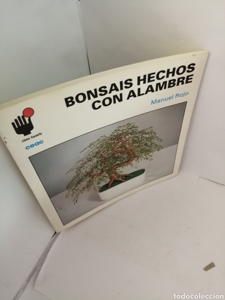 Libros de segunda mano: Bons&aacute;is hechos con alambre DE Manuel Rojo - Foto 3