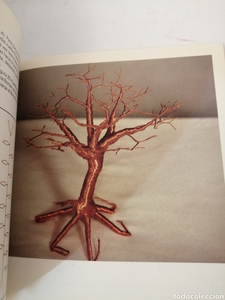 Libros de segunda mano: Bons&aacute;is hechos con alambre DE Manuel Rojo - Foto 4