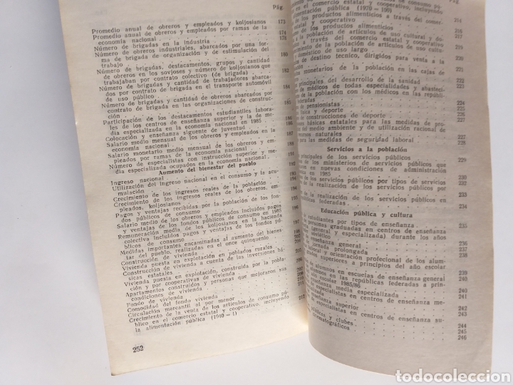 Libros de segunda mano: La URSS en cifras para 1985 breve compendio estad&iacute;stico - Foto 9