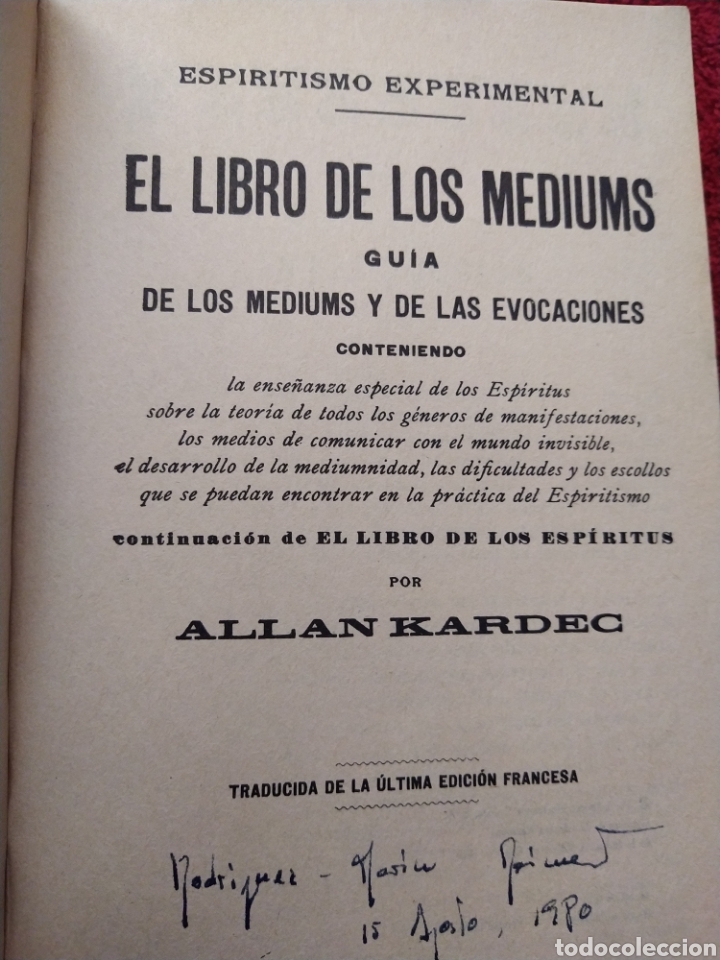 Libros de segunda mano: El libro de los m&eacute;diums Gu&iacute;a de los m&eacute;diums y las evocaci&oacute;nes Allan Kardec - Foto 2