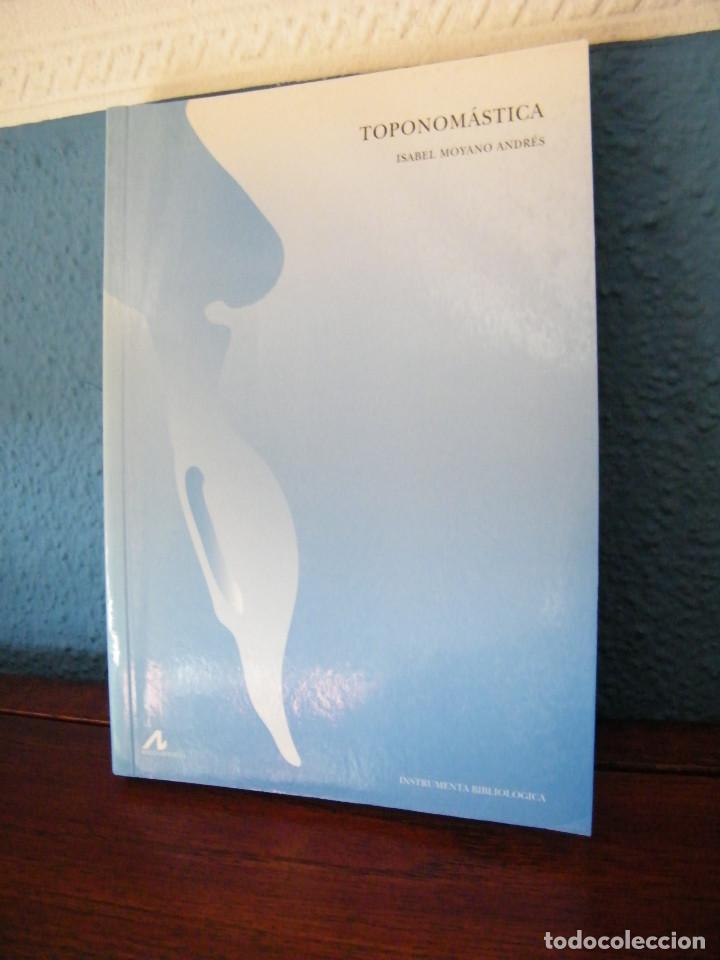Libros de segunda mano: TOPONOM&Aacute;STICA - ISABEL MOYANO ANDR&Eacute;S - ARCO LIBROS - MADRID (2006) - Foto 1