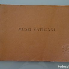 Libros de segunda mano: ANTIGUO LIBRO ITALIANO DE LÁMINAS DEL MUSEO VATICANO. MUSEI VATICANI. 60 LÁMINAS. 27X19CM. 350 GR. Lote 210828434