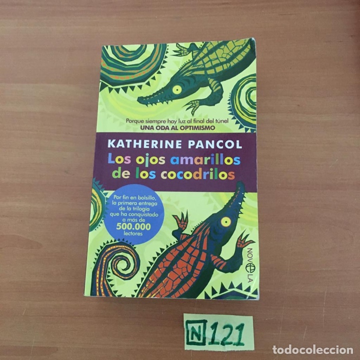 Libros de segunda mano: Los Ojos Amarillos De Los Cocodrilos - Foto 1