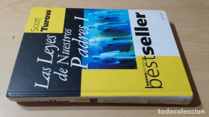Libros de segunda mano: LAS LEYES DE NUESTROS PADRES I - SCOTT TUROW - PLURAL / W303 - Foto 1