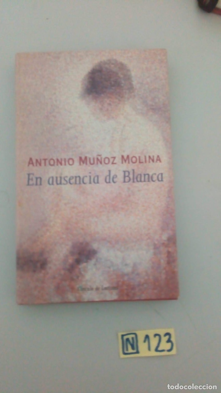 Libros de segunda mano: En Ausencia De Blanca - Foto 2