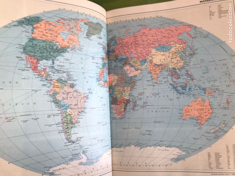 Libros de segunda mano: Atlas Universal. A&ntilde;os 60. - Foto 2
