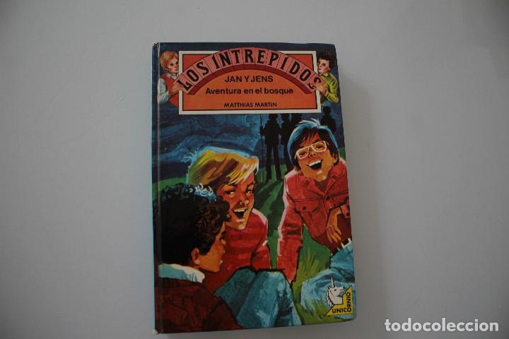 Libros de segunda mano: LOS INTR&Eacute;PIDOS AVENTURA EN EL BOSQUE - Foto 1
