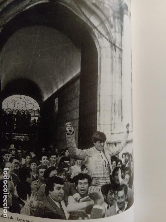 Libros de segunda mano: COMO VER UNA CORRIDA DE TOROS - Foto 7