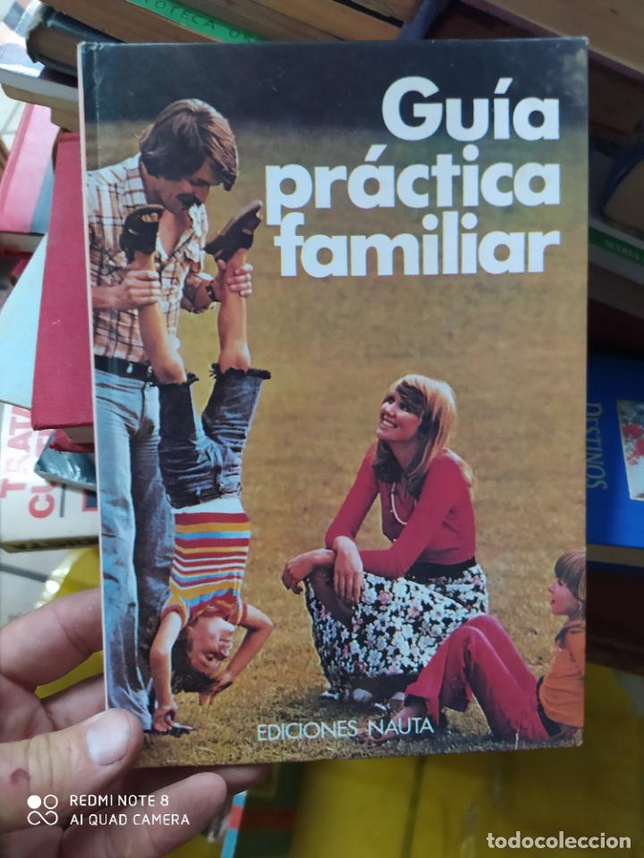 Libros de segunda mano: Gu&iacute;a pr&aacute;ctica familiar. L.1405-839 - Foto 1