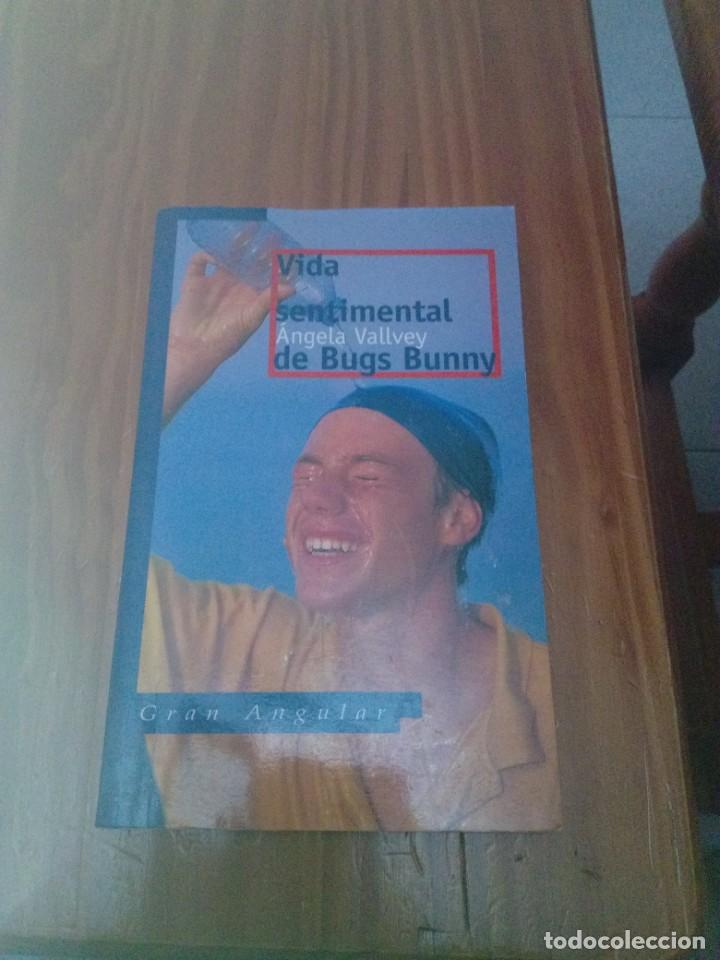 Libros de segunda mano: VIDA SENTIMENTAL ANGELA VALLVEY DE BUGS BUNNY. C14L - Foto 1