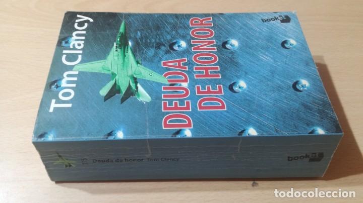 Libros de segunda mano: DEUDA DE HONOR - TOM CLANCY - BOOKET &Ntilde;306 - Foto 1
