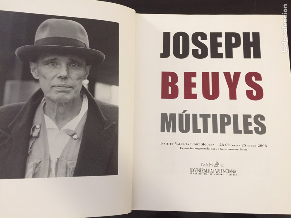 Libros de segunda mano: Joseph Beuys m&uacute;ltiples. Fluxus. IVAM 2008 cat&aacute;logo - Foto 2