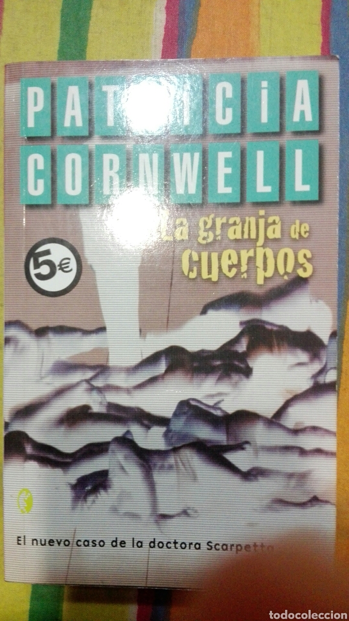 Libros de segunda mano: LA GRANJA DE CUERPOS. PATRICIA CORNWELL. EDICIONES B. - Foto 1