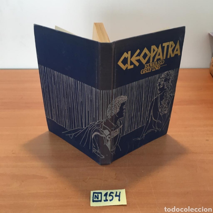 Libros de segunda mano: Cleopatra - Foto 1