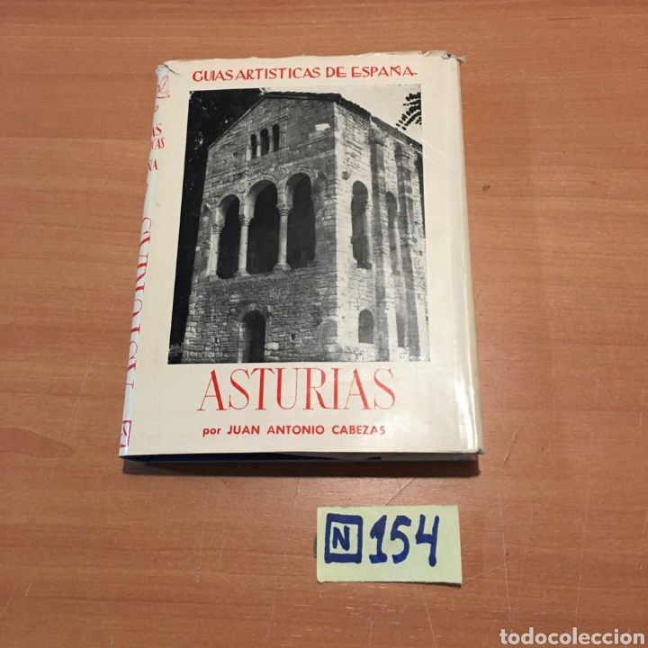Libros de segunda mano: Gu&iacute;as Art&iacute;sticas De Espa&ntilde;a Asturias - Foto 1