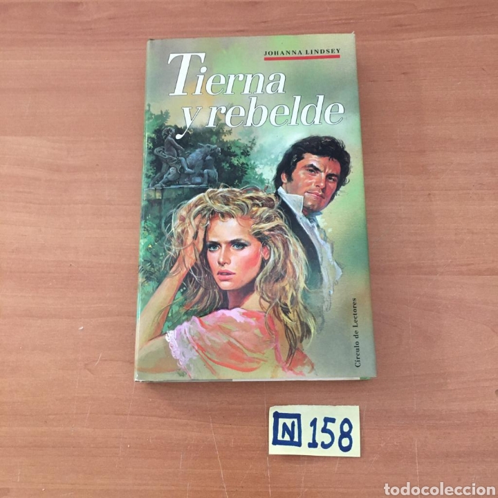 Libros de segunda mano: Tierna Y Rebelde - Foto 1