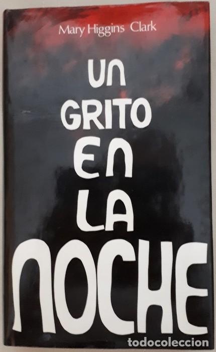 Libros de segunda mano: UN GRITO EN LA NOCHE - Foto 1