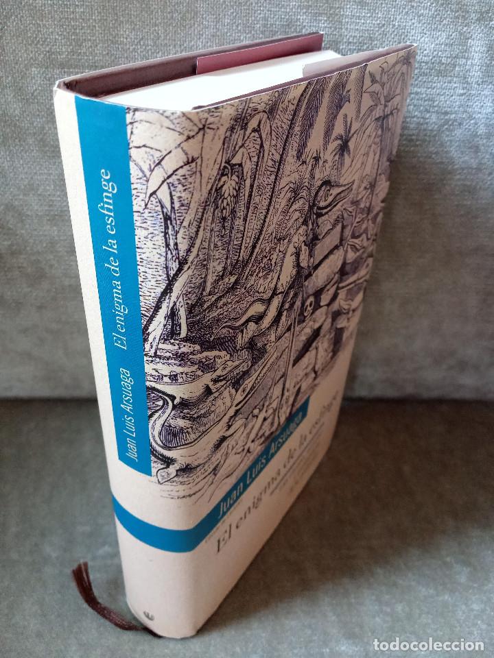 Libros de segunda mano: JUAN LUIS ARSUAGA - EL ENIGMA DE LA ESFINGE - C&Iacute;RCULO DE LECTORES, 2001 - Foto 2