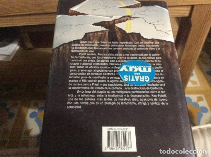 Libros de segunda mano: EN LA BOCA DEL DRAGON (KEN FOLLET) TAPA DURA - Foto 2