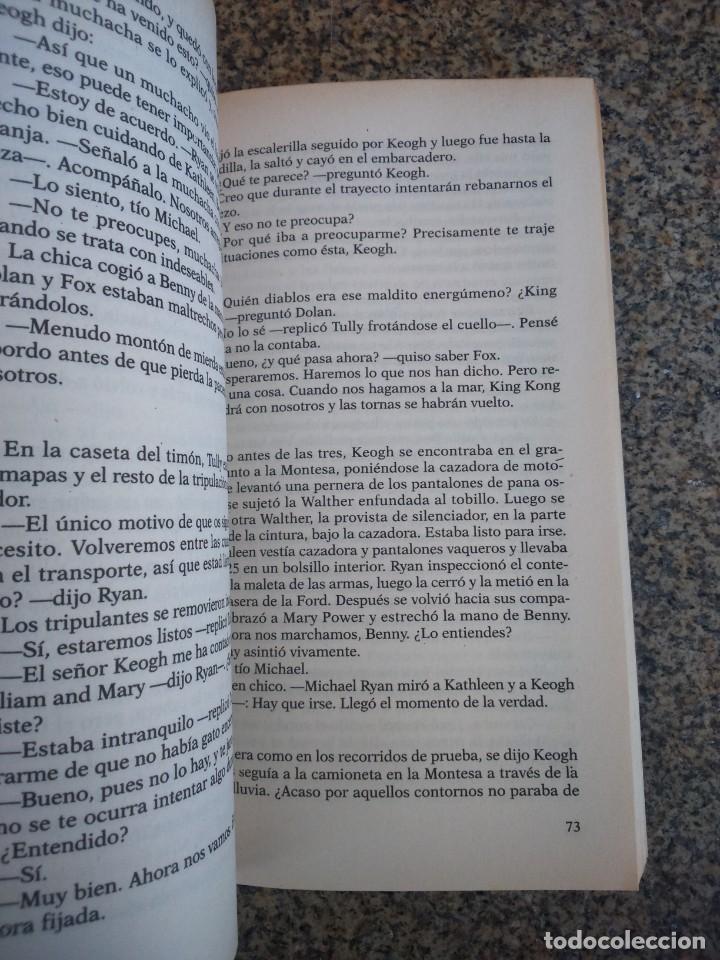 Libros de segunda mano: UN PACTO CON EL DIABLO -- JACK HIGGINS -- PLANETA 2001 -- - Foto 2