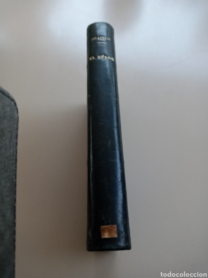 Libros de segunda mano: El H&eacute;roe. Por Baltasar Gracian. - Foto 2